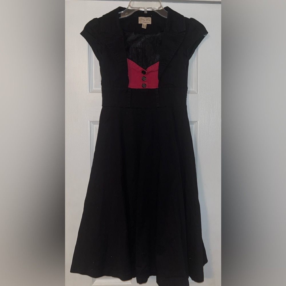 Lindy Bop Dress, Black/ Red, Size XS